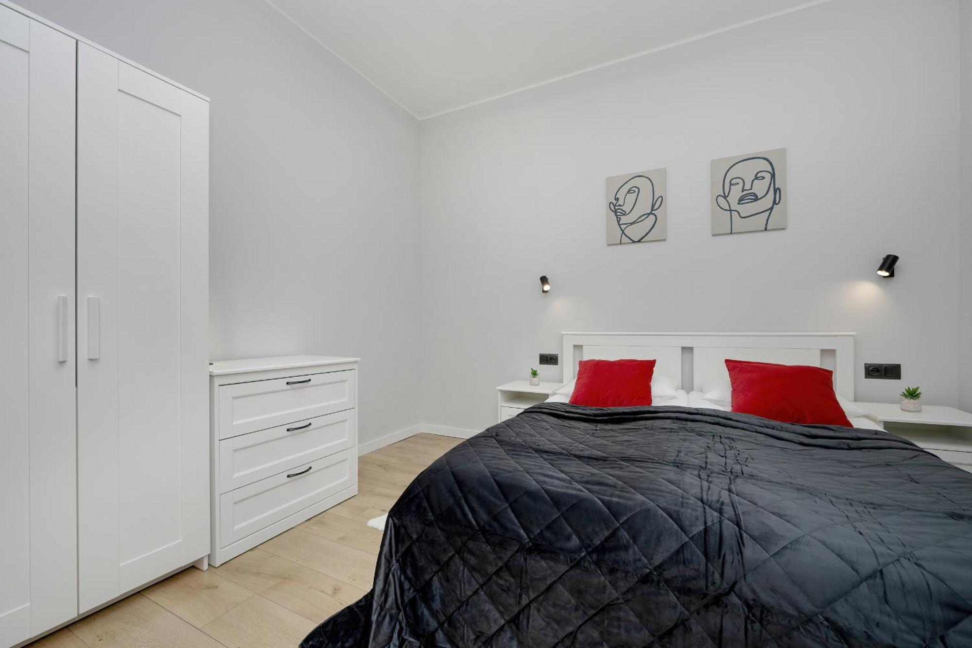 Exclusive Grey And Red Apartment In Warsaw Center By Noclegi Renters Exterior foto